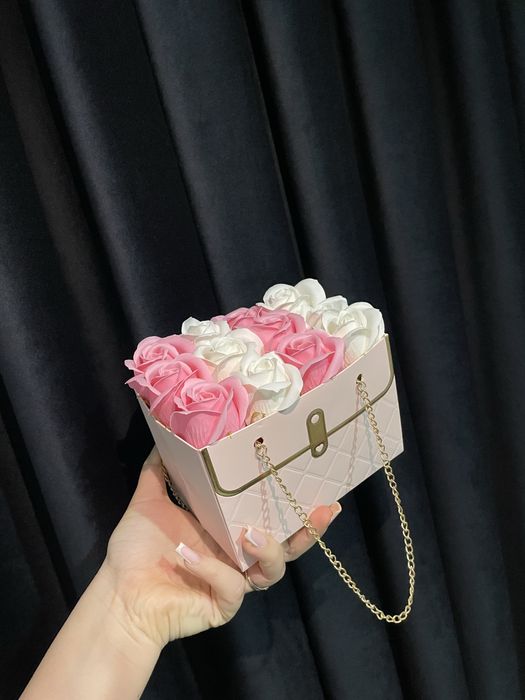 Gentute cadou trandafiri sapun