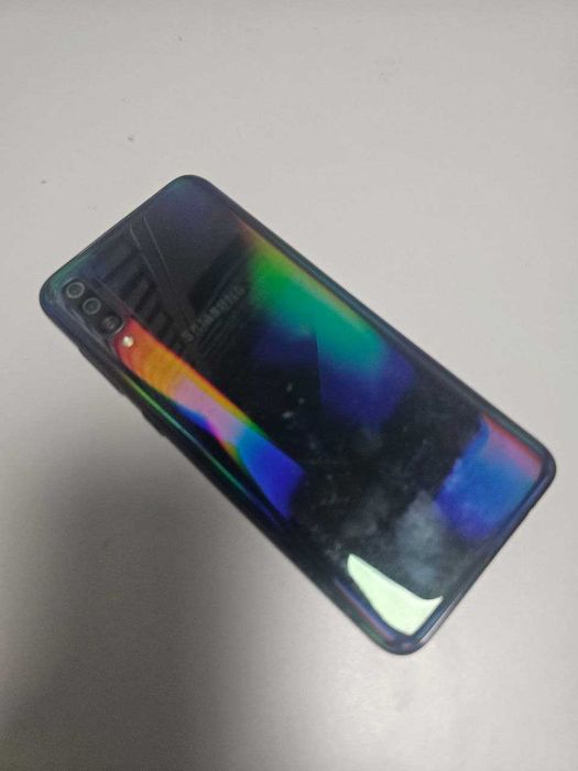Samsung Galaxy A70 128 Gb (отеген титова 10) лот: 788009