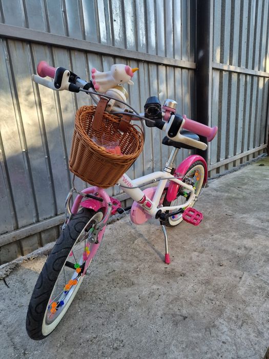 Vând bicicletă copil