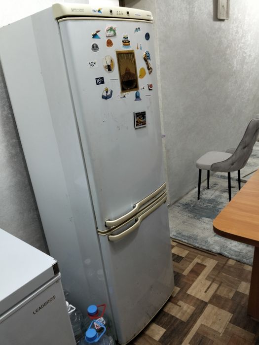 Продам холодильник Самсунг