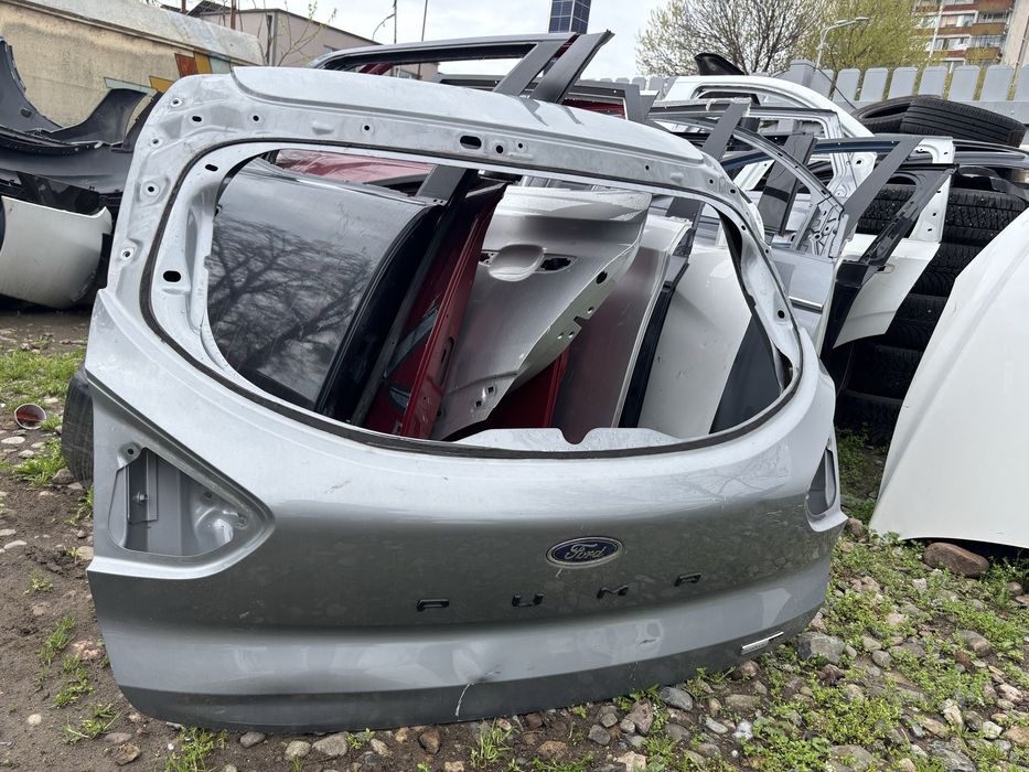 Капак/Багажник/Задна врата Ford Puma