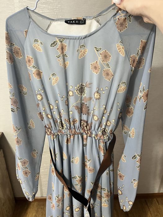 Платье вечернее