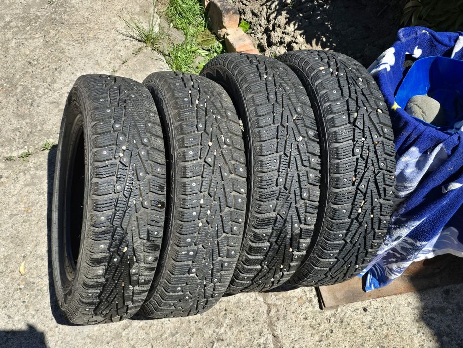 Продам зимнюю резину!!!