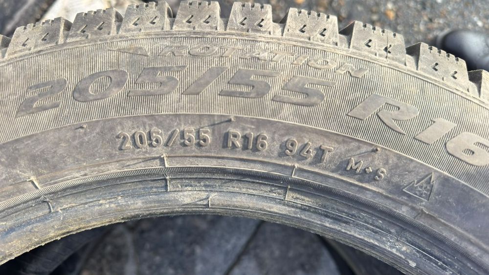 Pirelli ice zero 205/55 R16
