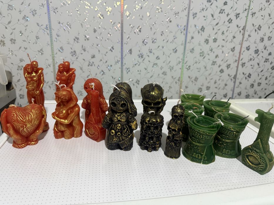 Праодаются свечи