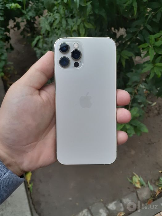Iphone 12 pro gold