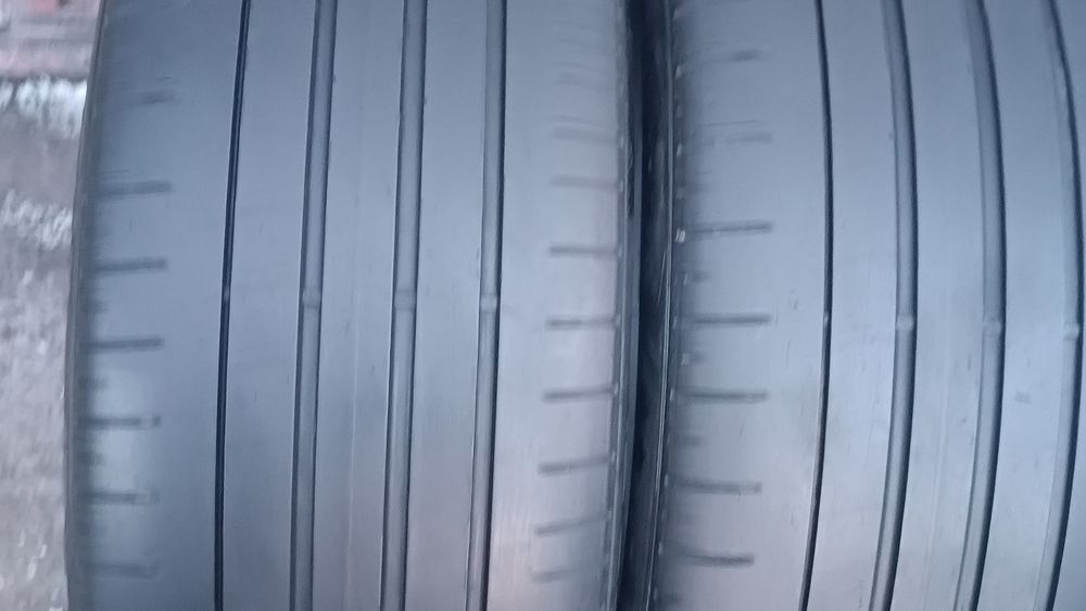 255/40/19 Pirelli Дот 2123