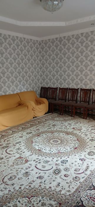 Hovli sotiladi 8 sotix