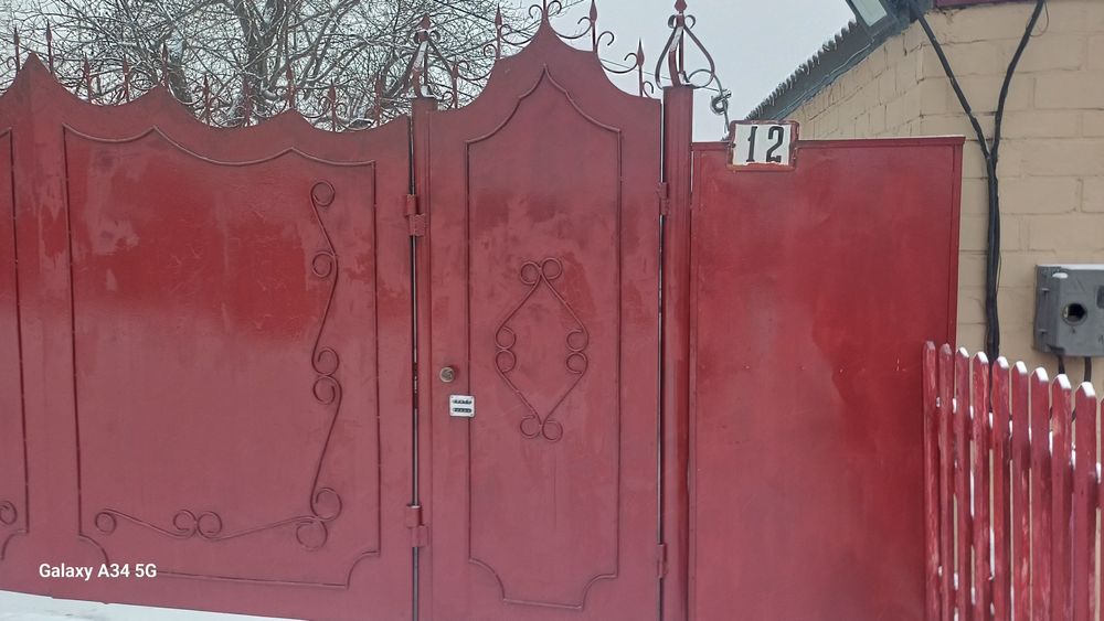 Продам дом на мирном