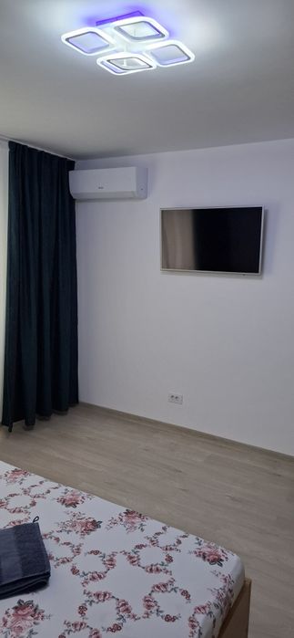 Inchiriez apartament ultra central et 1 pe termen lung