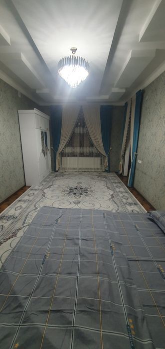 Hovli kunlik ijaraga beriladi.Sam shahar bogishamol.