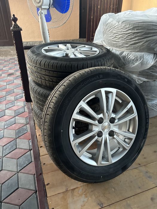 Продам колеса 195/65/15 новые!