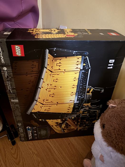 Lego Tehnic - Buldozer Cat D11 control aplicatie 3854 piese SIGILAT