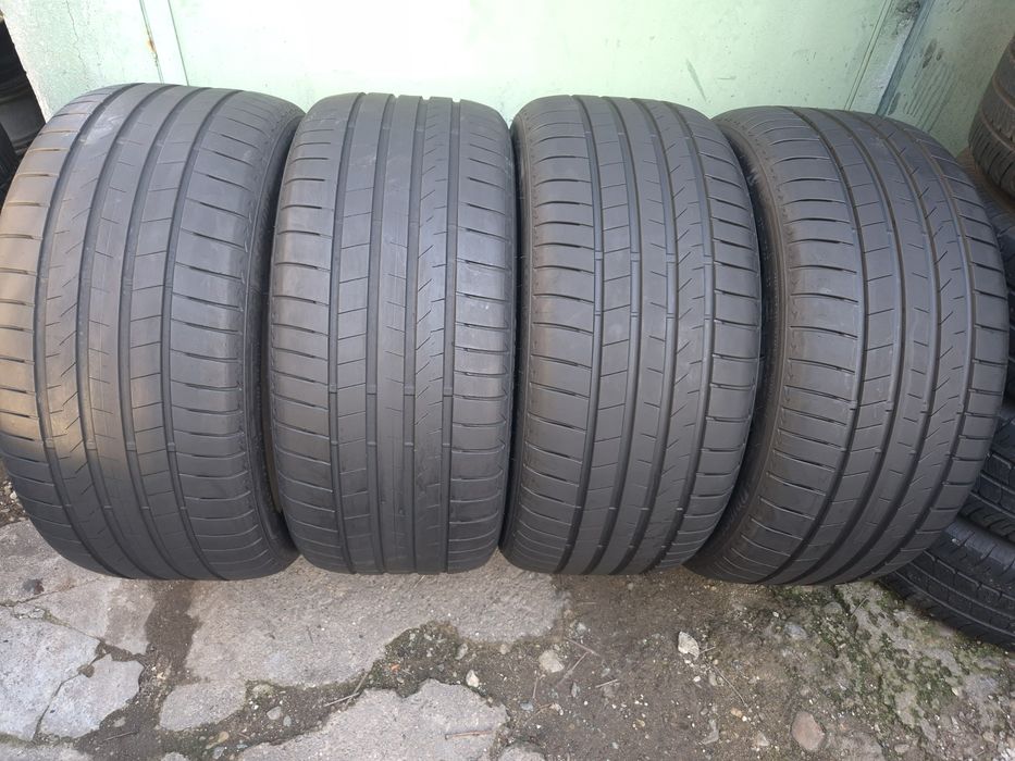 285 35 22  Anvelope de vară Bridgestone