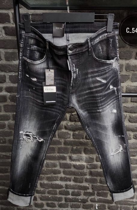 Blugi daquared2 clitatea1