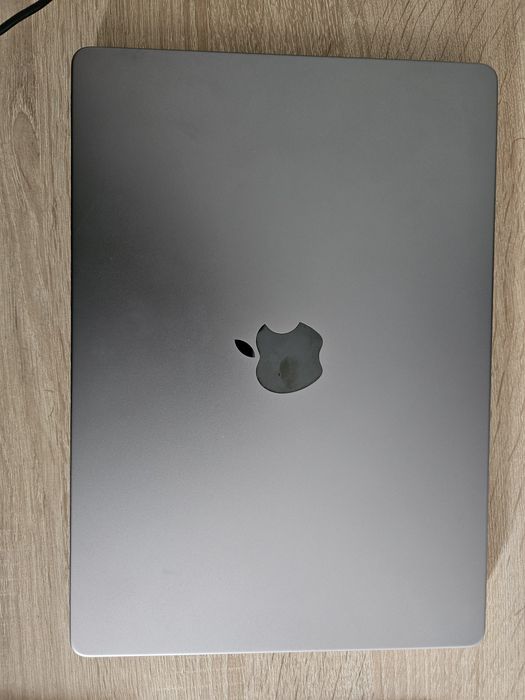 MacBook Pro 14" M2 Max | 96GB RAM | 38-Core GPU | Stare Impecabilă