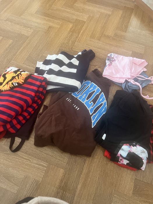 Отдам вещи для девочки, 10-12 лет