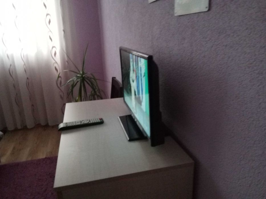 Телевизор 22" SmartTech