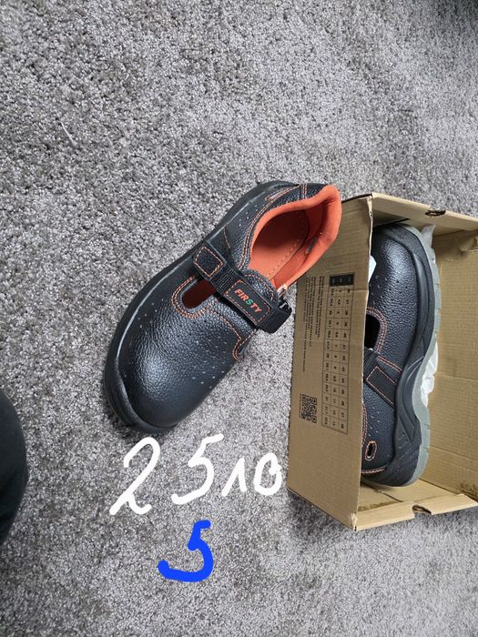 Работни обувки  42