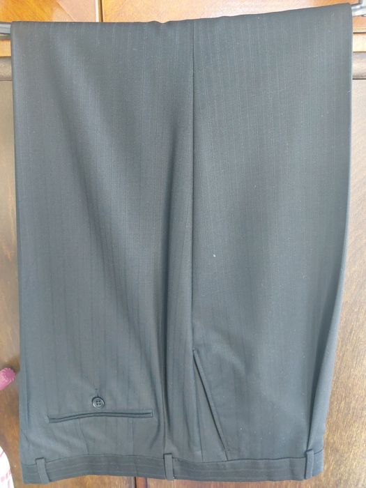 Costum barbatesc NOU