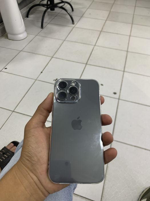 Iphone 15 pro max 86% ideal xolati qora rang