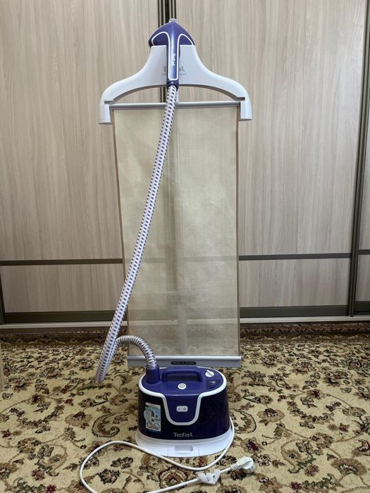 Отпариватель для одежды Tefal