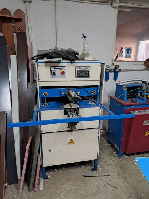 Vand sau inchiriez utilaje linie tamplarie PVC