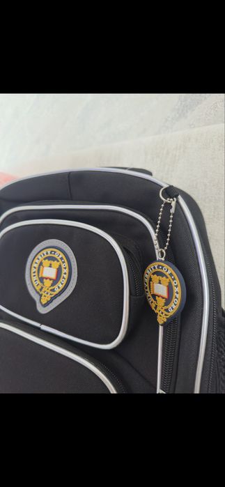 срочно продам школьные рюкзаки