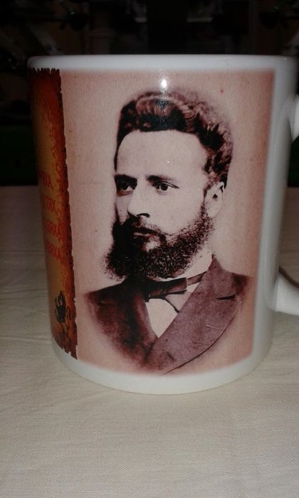 Печат на чаши,сублимационен печат на тениски и чаши