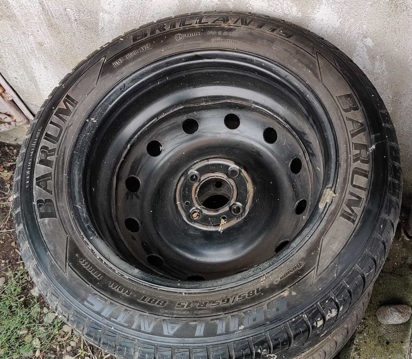 Jante + cauciucuri R15
