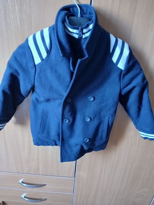 Продам пальто для мальчика