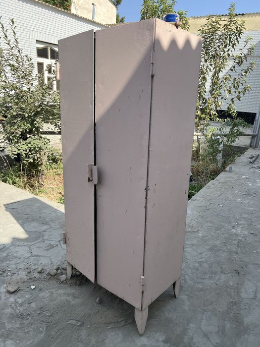 Железный сейф шкаф высота 2метр баландлиги