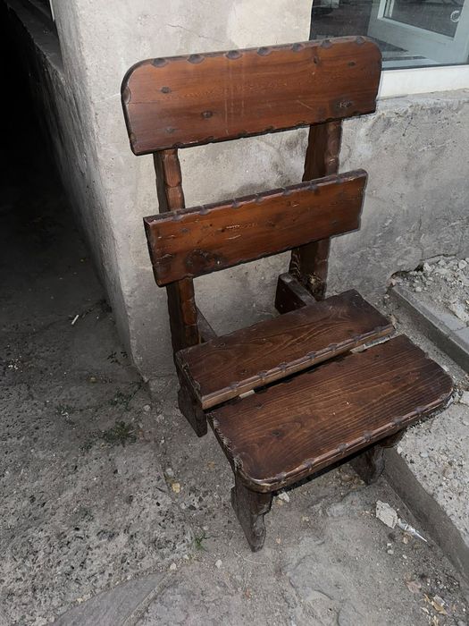 Продам стулья бу