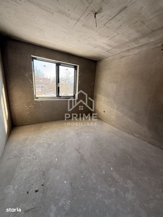 Casa Tip Duplex De Vanzar 4 Camere, 121 Mp, Zona Cetate, Priveliste Pa