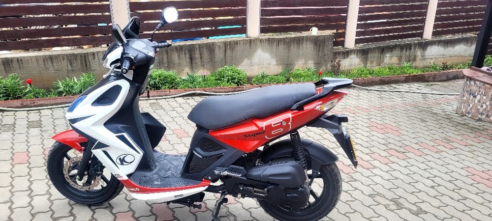 Scuter kymco super 8 an 2010