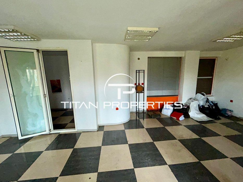 Офис, под наем, жк Лазур