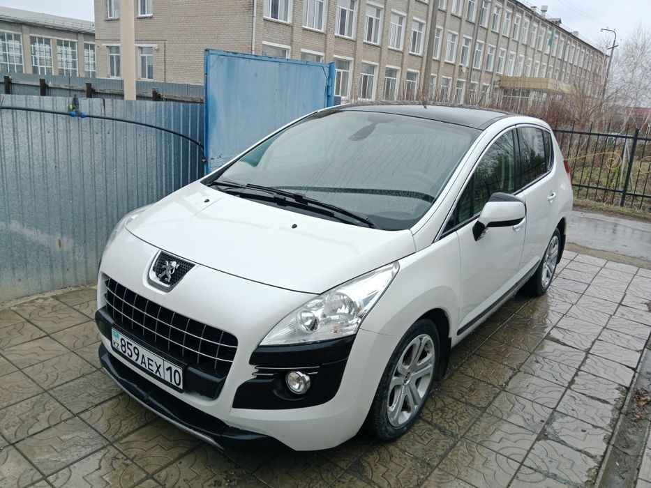 Продам ПЕЖО 3008 .