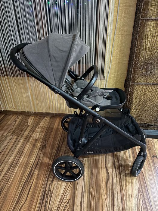Cybex Gazelle S с две летни седалки и подарък кошница