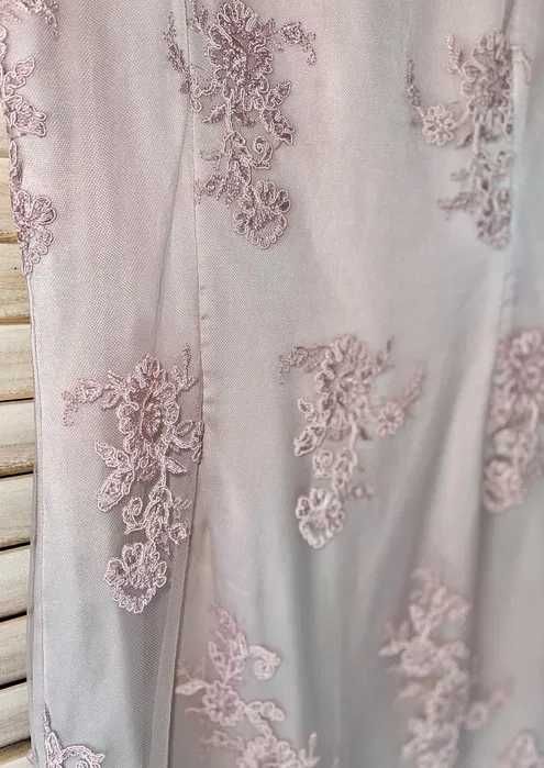 Официална дизайнерска рокля