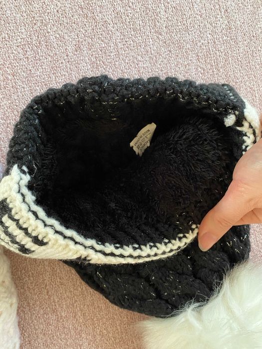 Lot bentita cordetuta caciula sosete femei