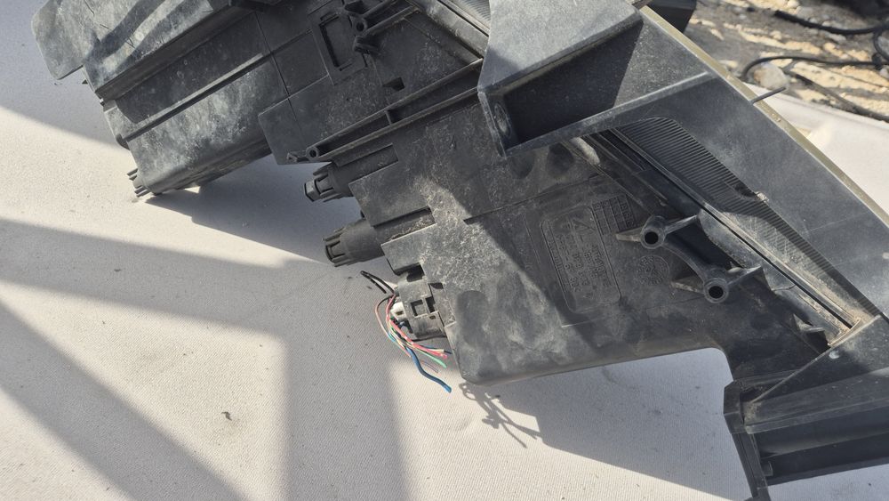 Оригинален Десен Фар за Мазда 6 2004- 2008г