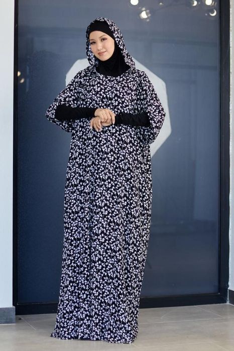 Намазник капюшон