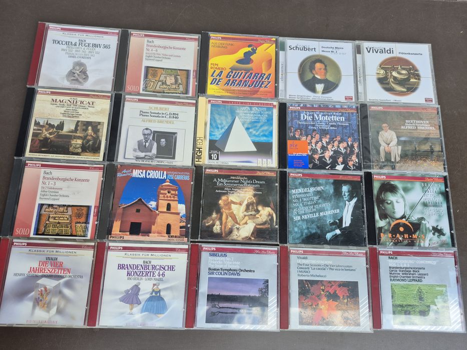 Vând Lot 20 CD cu muzica clasica mixta colectia Philips