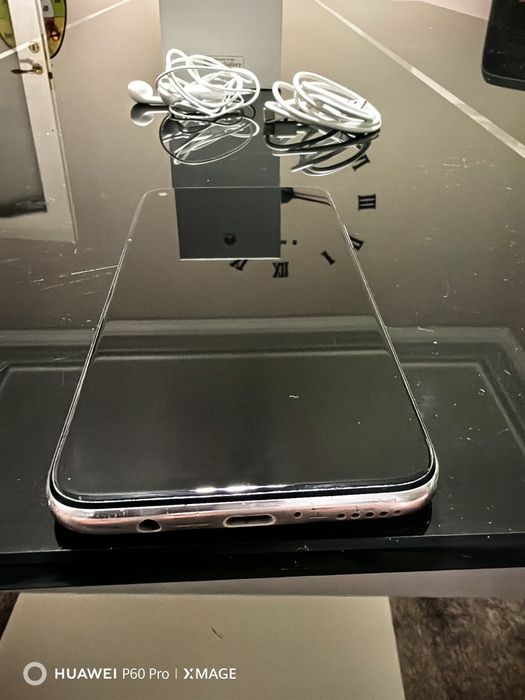 Huawei p40 Lite Перфектен