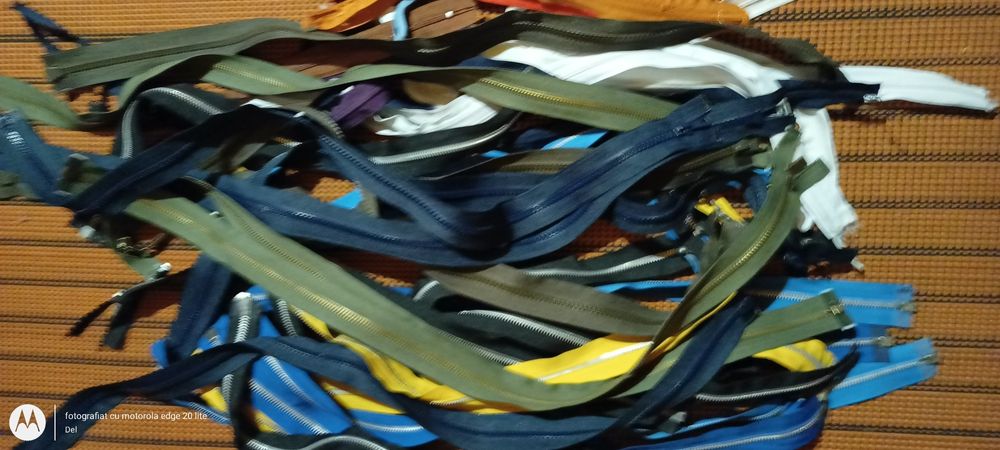 Fermoare diferite mărimi