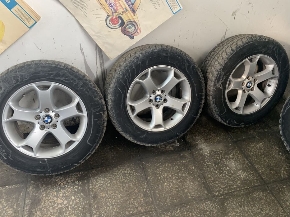 Продам колеса б/у на бмв х5