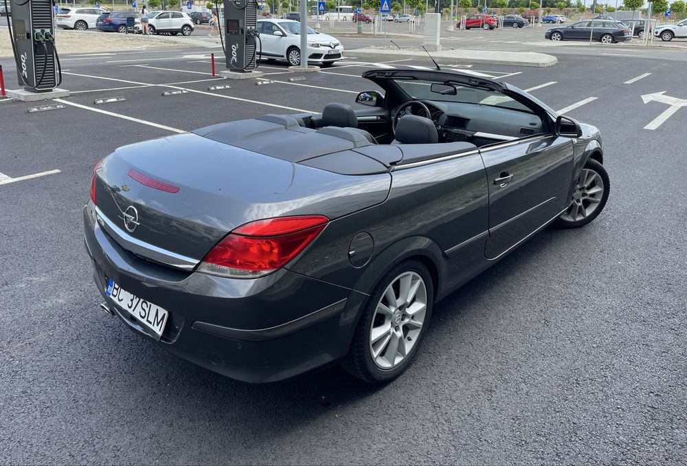 OPEL Astra 2011 — imagine 4