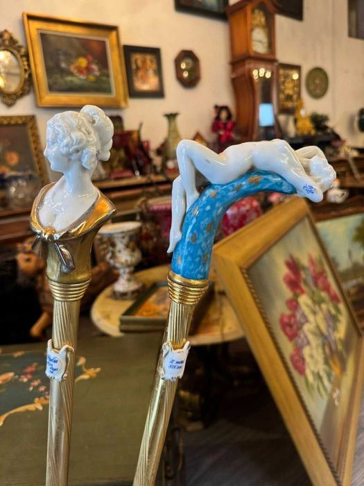 Colecție de bastoane cu mânere din porțelan( 1870,Italia)