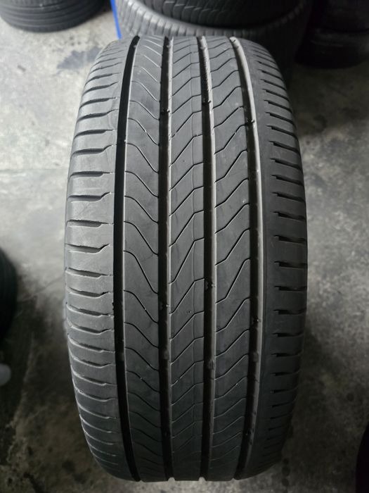 Continental 235/55 R17 99V vară