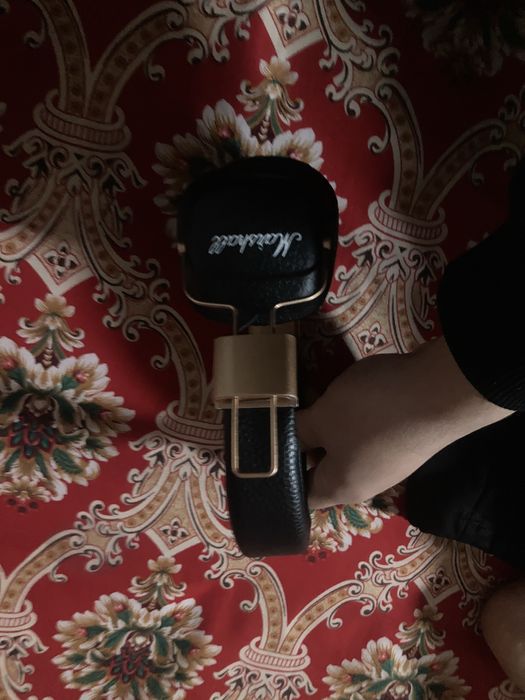 Наушник Marshall